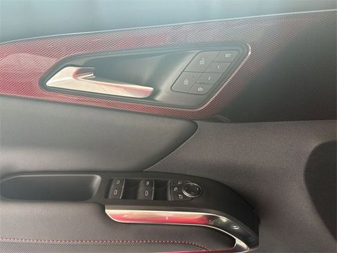 Certified 2024 Chevrolet Traverse RS w/ LPO, Floor Liner Package image 27