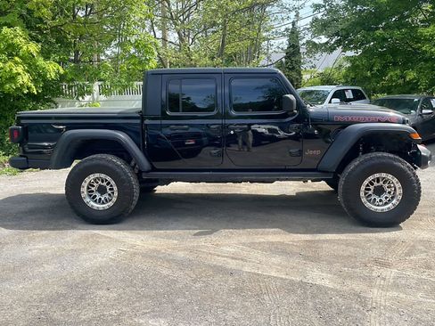 Used 2021 Jeep Gladiator Mojave AWD/4WD image 9