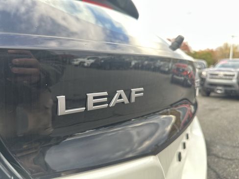 New 2025 Nissan Leaf SV Plus image 33