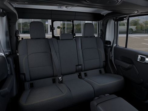 New 2026 Jeep Gladiator Sport image 15