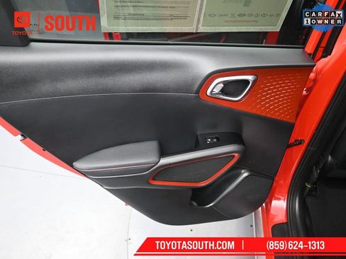 Used 2025 Kia Soul GT-Line w/ GT-Line Technology Package image 29