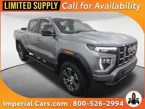 Used 2024 GMC Canyon AT4 AWD/4WD image 1