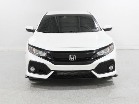Used 2019 Honda Civic Sport image 2