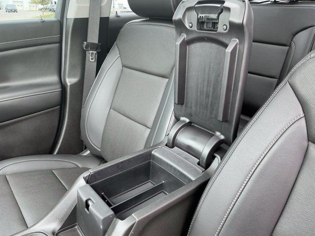 Used 2023 GMC Acadia SLT w/ Preferred Package FWD image 33
