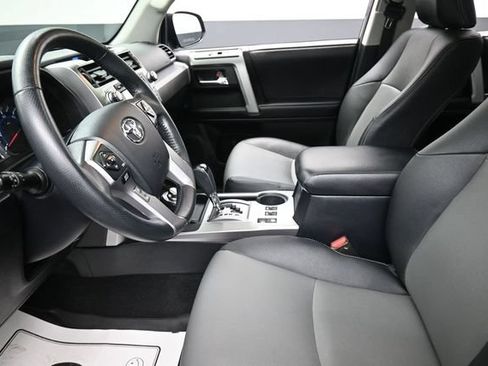 Used 2019 Toyota 4Runner SR5 Premium AWD/4WD image 16