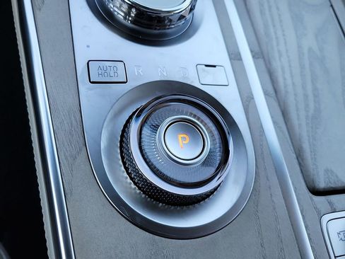 Used 2024 Genesis GV80 2.5T w/ Prestige Package image 15