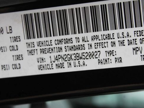 Used 2011 Jeep Liberty Sport w/ Popular Equipment Group AWD/4WD image 10