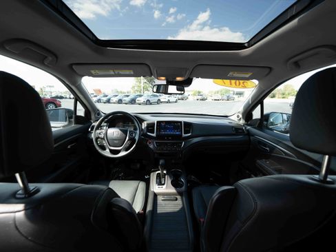 Used 2017 Honda Pilot EX-L image 19