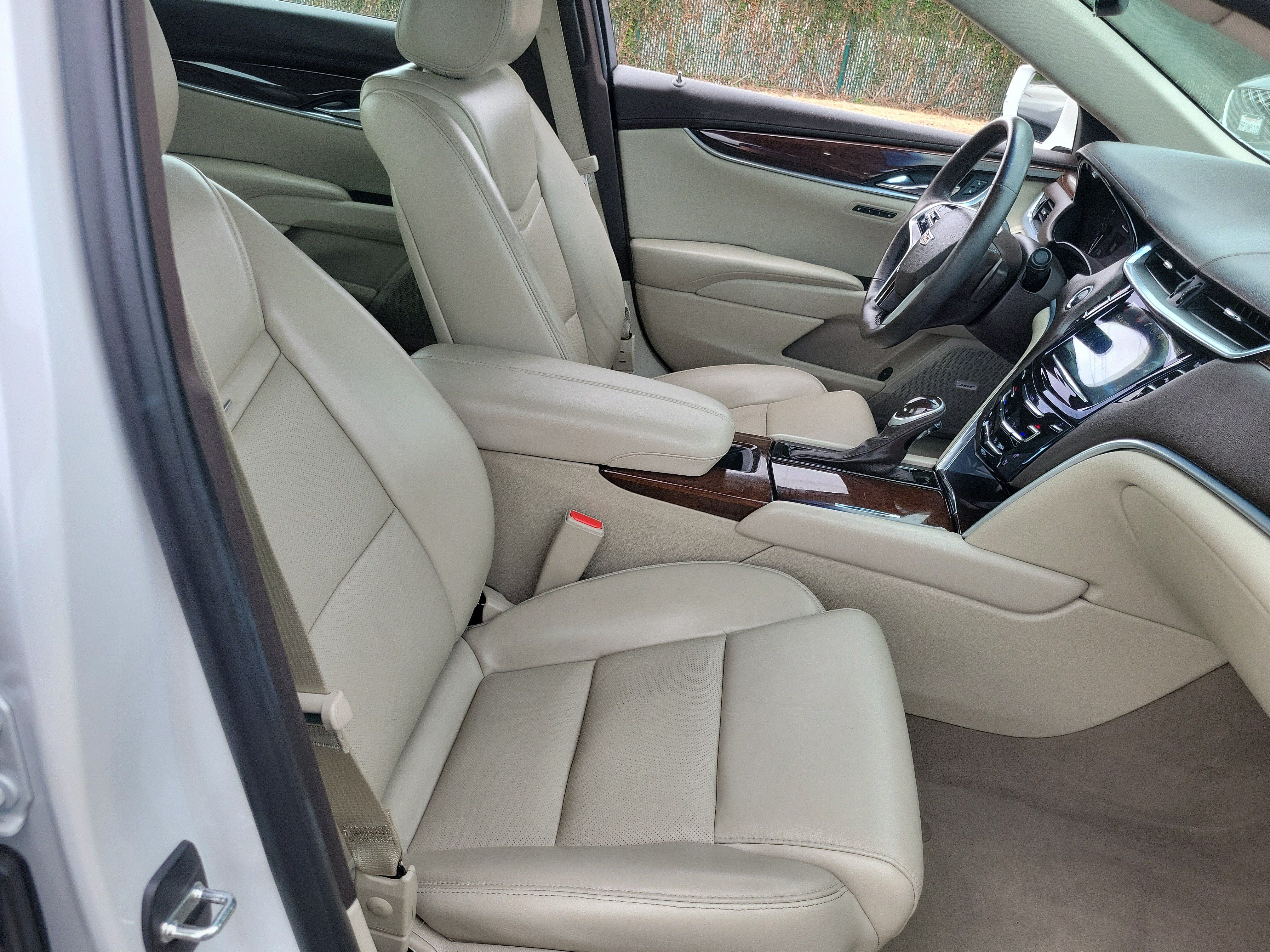 Used 2016 Cadillac XTS Luxury w/ Driver Awareness Package FWD image 20