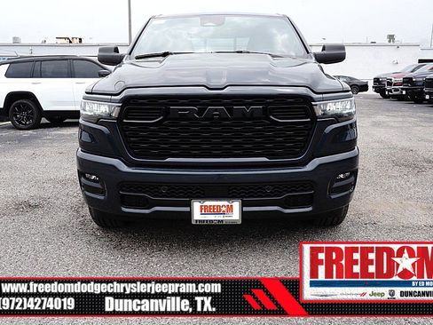 New 2026 RAM 1500 Express AWD/4WD image 8