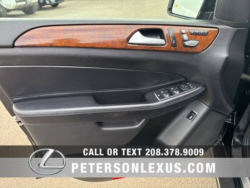 Used 2018 Mercedes-Benz GLS 450 4MATIC image 23