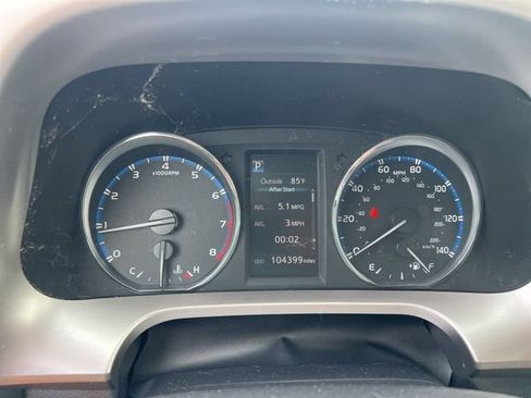 Used 2016 Toyota RAV4 XLE AWD/4WD image 9