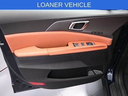 Used 2026 Kia Carnival EX FWD image 9