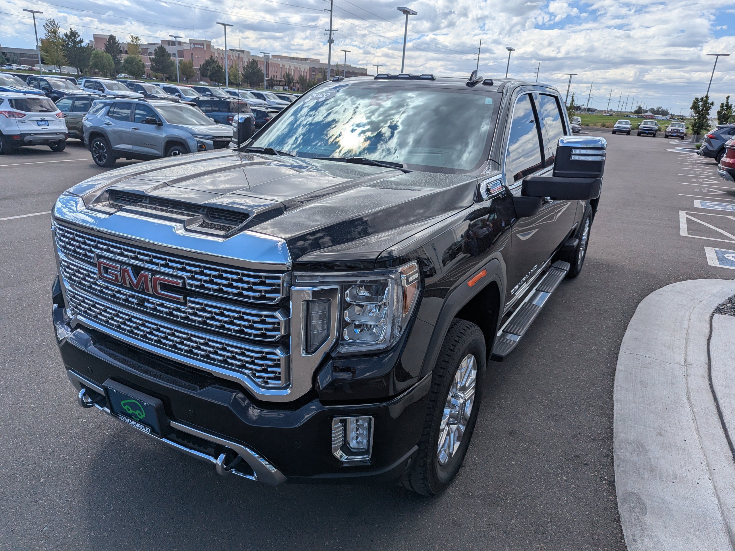 Used 2020 GMC Sierra 2500 Denali w/ Denali Ultimate Package AWD/4WD image 7