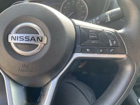 Used 2023 Nissan Sentra SV FWD image 23