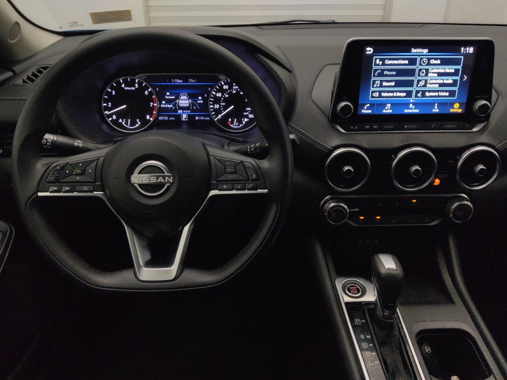 Used 2024 Nissan Sentra SV FWD image 22
