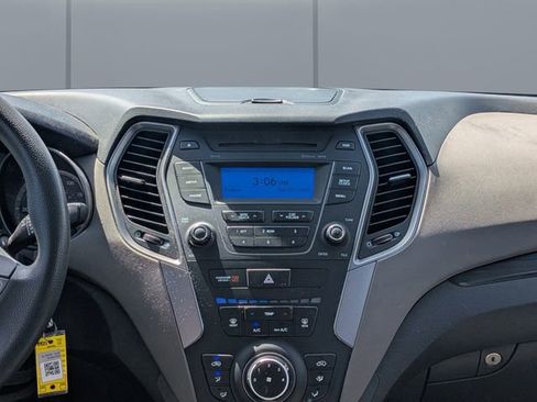 Used 2015 Hyundai Santa Fe Sport image 16