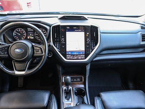 Used 2024 Subaru Ascent Touring AWD/4WD image 14