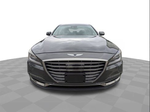 Used 2018 Genesis G80 3.8 w/ Option Group 02 image 9