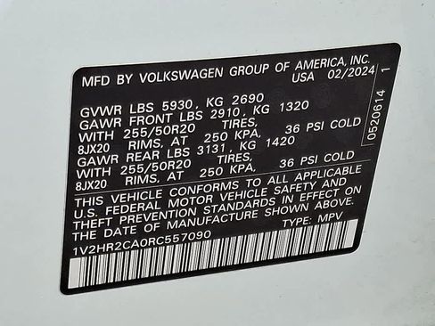 Used 2024 Volkswagen Atlas SE image 26