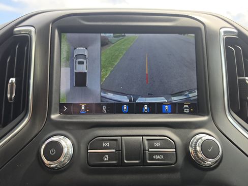 Used 2021 GMC Sierra 1500 AT4 w/ AT4 Value Package AWD/4WD image 27