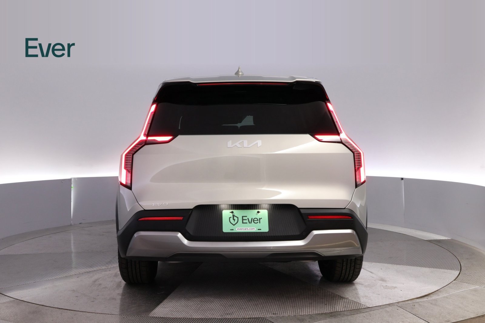 Used 2024 Kia EV9 Light Long Range RWD image 15