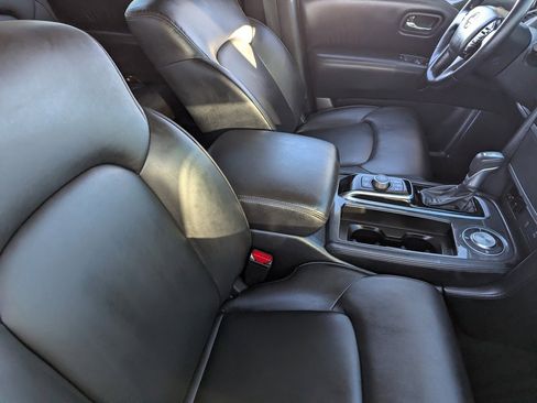 Certified 2024 Nissan Armada SV image 11