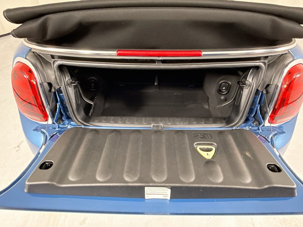 Used 2024 MINI Cooper Convertible FWD image 25