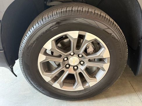 Used 2022 Chevrolet Silverado 1500 High Country w/ Max Trailering Package AWD/4WD image 38