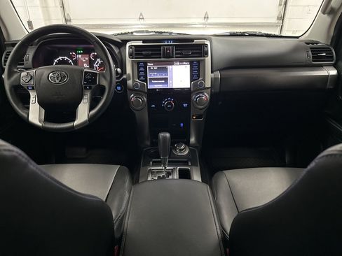 Used 2021 Toyota 4Runner SR5 Premium image 26