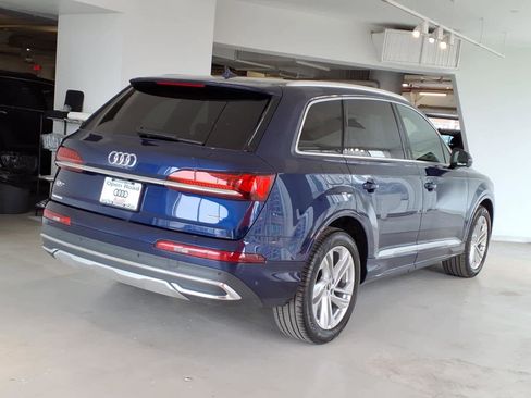 Used 2023 Audi Q7 2.0T Premium w/ Convenience Package AWD/4WD image 4