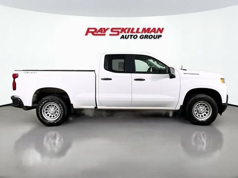 Used 2021 Chevrolet Silverado 1500 W/T w/ WT Value Package AWD/4WD image 8