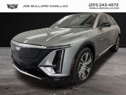 New 2026 Cadillac Lyriq Luxury image 9