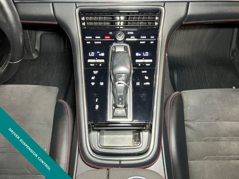 Used 2023 Porsche Panamera GTS image 22