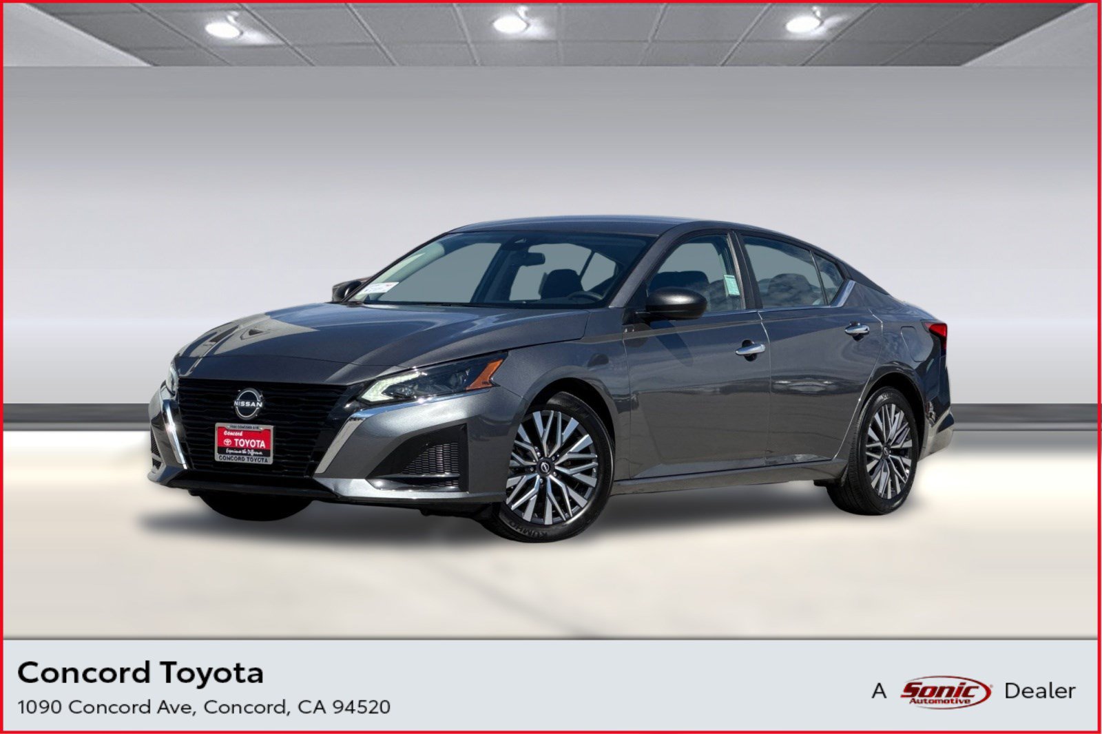 Used 2025 Nissan Altima 2.5 SV FWD image 1