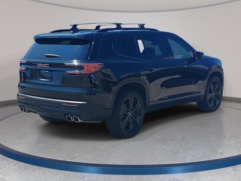 Used 2025 GMC Acadia Elevation w/ Elevation Premium Package FWD image 5