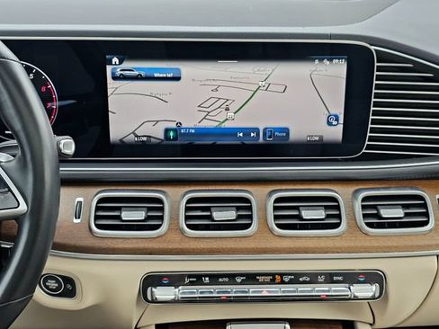 Certified 2024 Mercedes-Benz GLS 450 4MATIC image 39