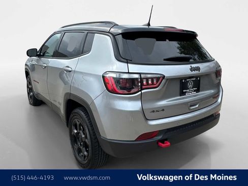 Used 2023 Jeep Compass Trailhawk image 4