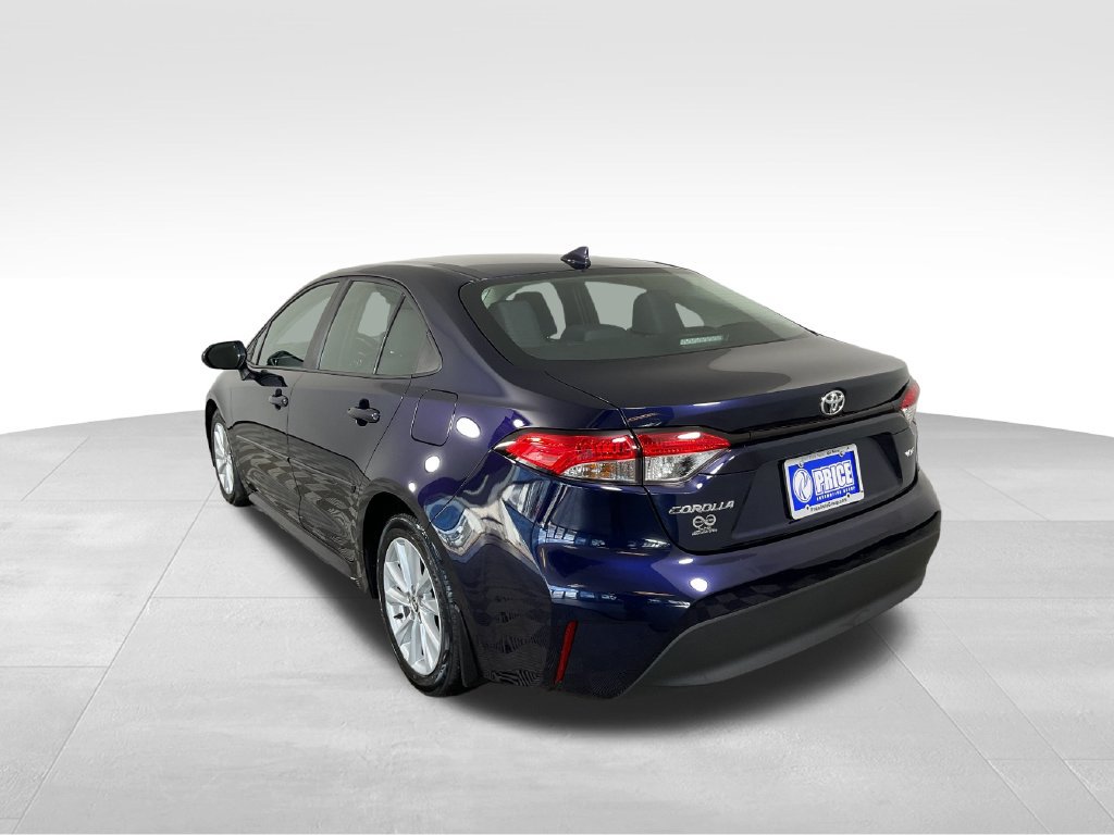Used 2026 Toyota Corolla LE w/ LE Premium Package FWD image 7