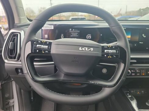 New 2026 Kia Sorento S w/ S Panoramic Sunroof Package image 22