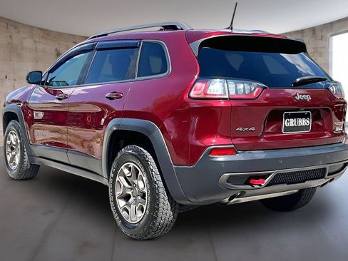 Used 2020 Jeep Cherokee Trailhawk w/ Cold Weather Group AWD/4WD image 14