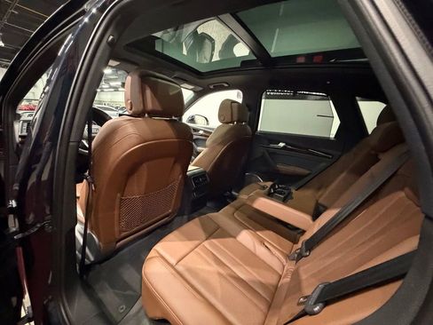 Used 2018 Audi Q5 2.0T Premium Plus AWD/4WD image 28