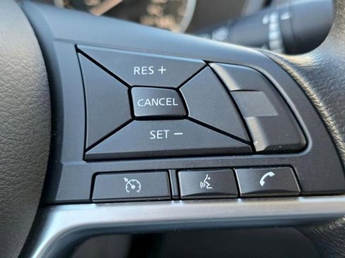 Used 2023 Nissan Altima 2.5 SV image 32