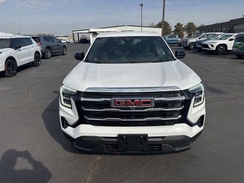 Used 2025 GMC Terrain Elevation image 9