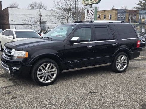Used 2017 Ford Expedition Platinum image 1