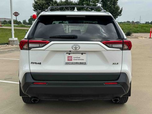 Certified 2024 Toyota RAV4 XLE FWD image 4