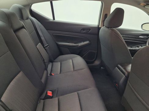 Used 2024 Nissan Altima 2.5 SV image 19