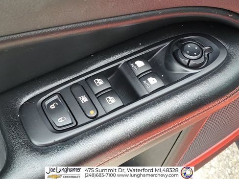 Used 2020 Jeep Compass Trailhawk AWD/4WD image 23