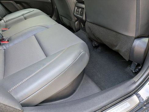 Used 2026 Toyota Camry XLE w/ Premium Package AWD/4WD image 18