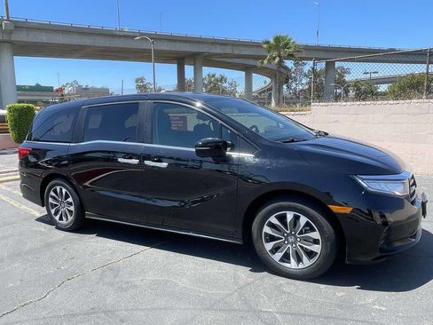 Used 2023 Honda Odyssey EX-L image 49